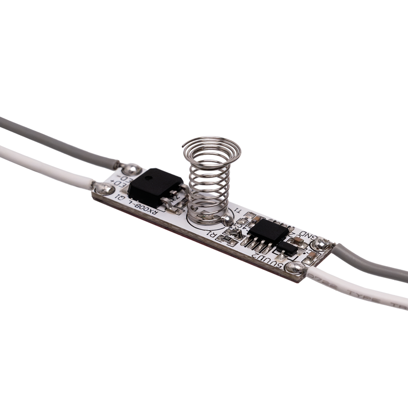 Выключатель с датчиком касания и функцией диммирования WOLTA WLS-SEN-01 12/24В